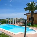 Awesome In Di Mont Semesterbostad Castel Colonna