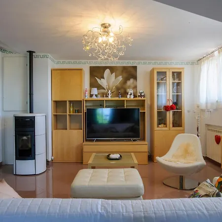 Tatil Evi Awesome In Di Mont Castel Colonna