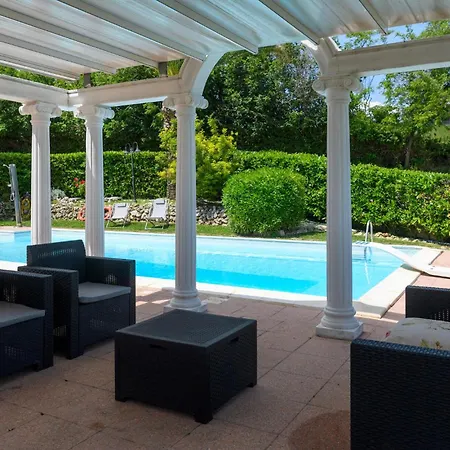 Stunning In Di Mont With Wifi * Castel Colonna